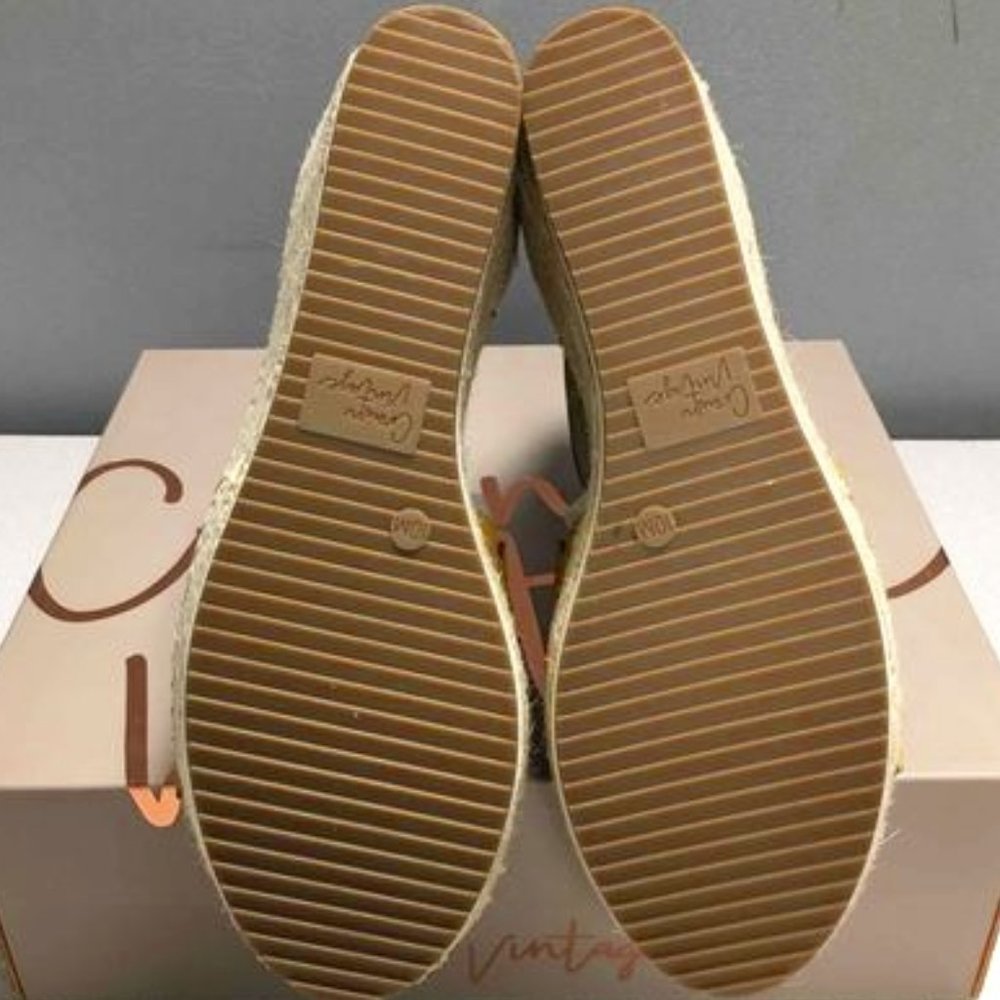 Afternoon Sun CV-Dunja Wedge Sandals - Picture 4 of 5